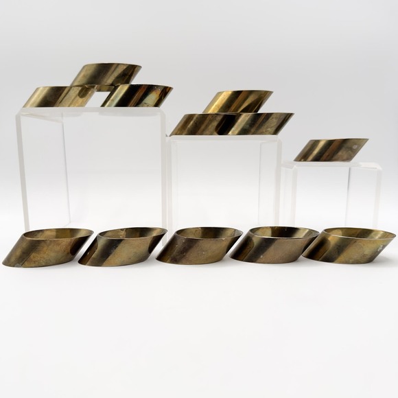 Brass Napkin Rings Modernist Slanted Design Gold Dining Table '70s Set of 12 - Picture 11 of 13